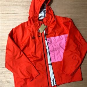 Nike ACG Packable Windbreaker